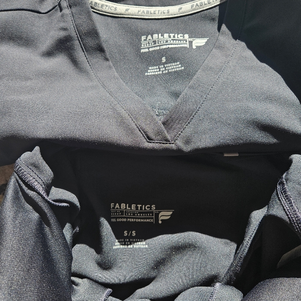Fabletics Scrub Set Size Small - Picture 8 of 10